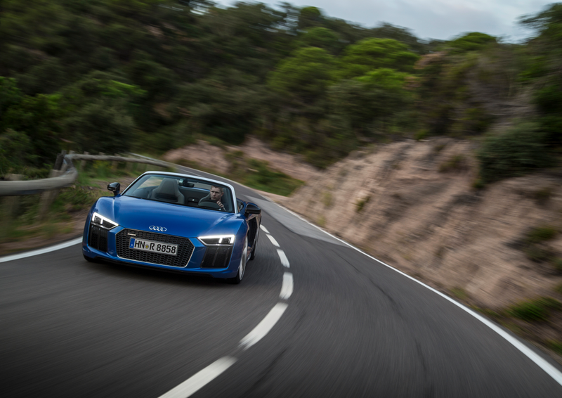 Illustration for article titled The 2018 Audi R8 Spyder Is A $175,000 Absolution Of All Guilt You Could Possibly Ever Feel